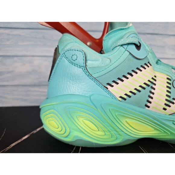 New Balance Fresh Foam BB v2 Cyber Jade Basketball Shoes Size 8.5 main image 7